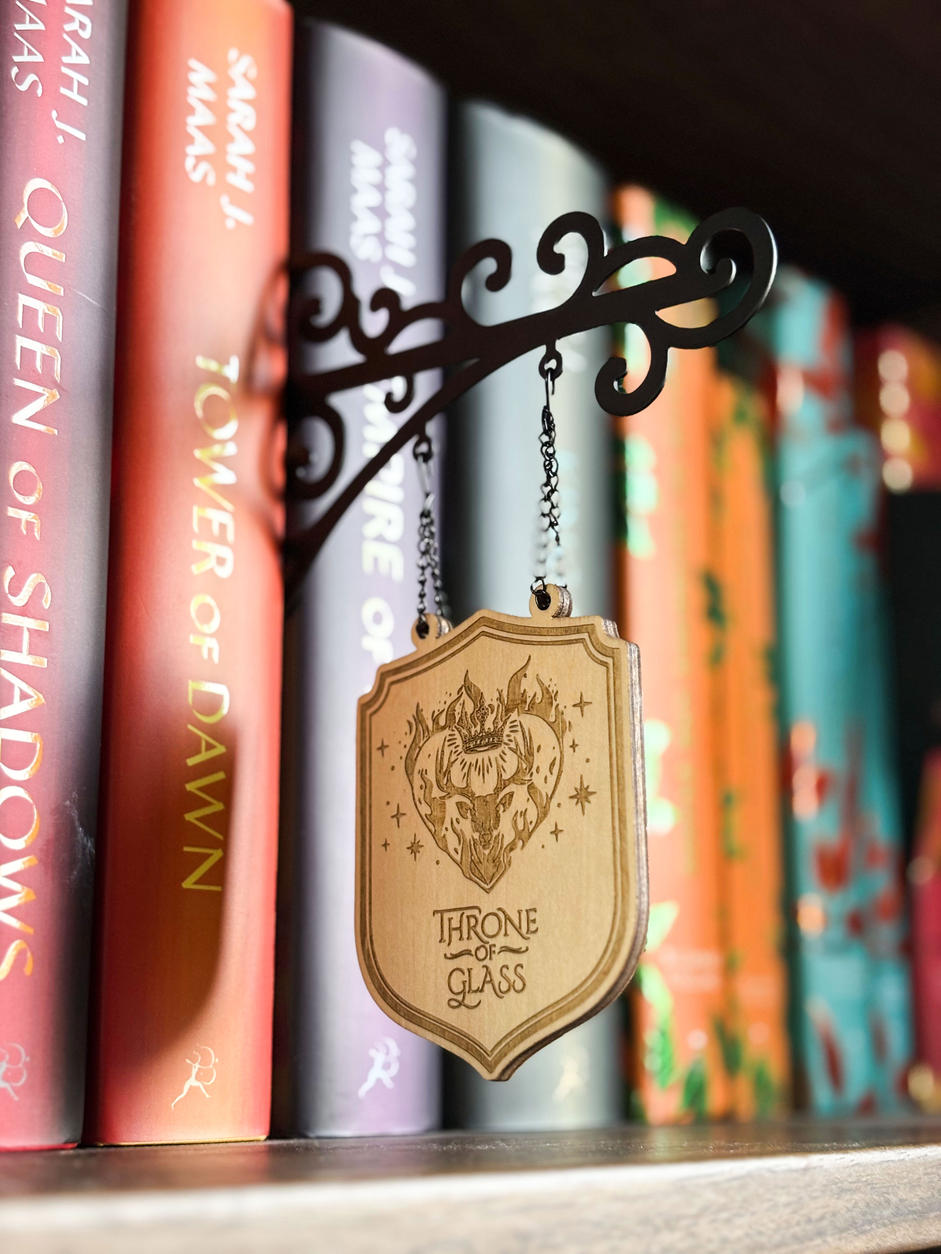 Throne of Glass shelf